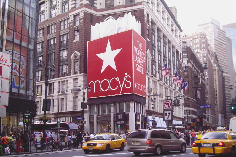 Mejores tiendas de ropa económica en New York - América Retail