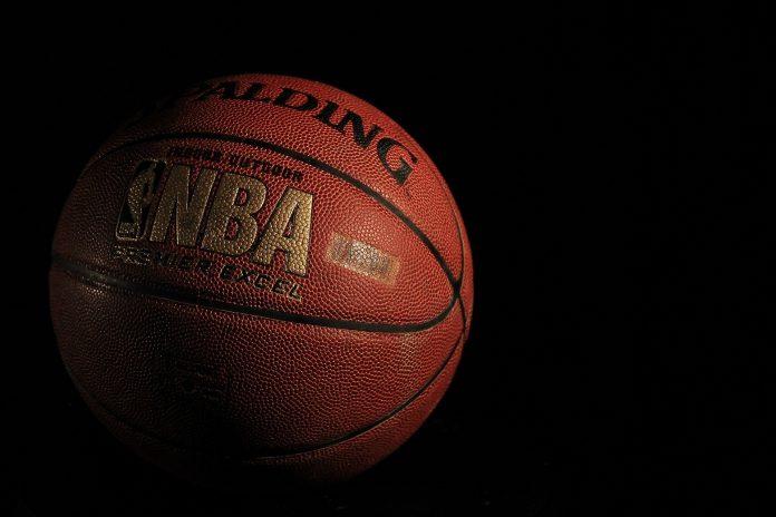 Balón de basquetbol de la NBA