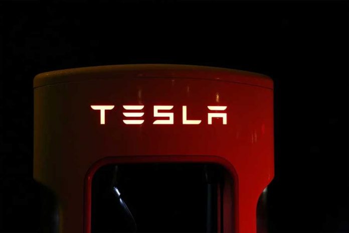 Los accionistas de Tesla aprueban la división de acciones 3 por 1