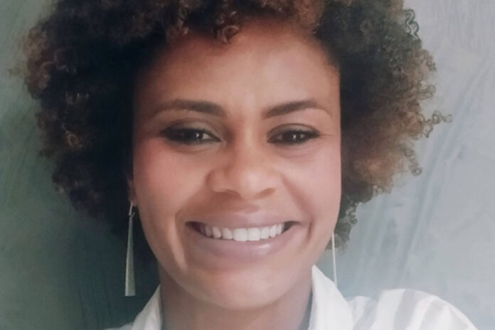 Talita Braga é controller de Infor y líder del programa “Black at Infor” en Brasil