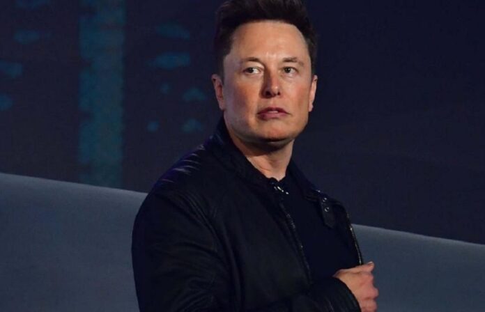 Elon Musk predice una leve recesión de 18 meses