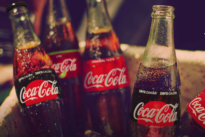Coca-Cola se consolida en el retail de moda
