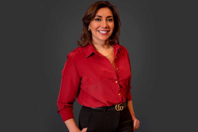 Carmen Gloria Arroyo, abogada de Grupodefensa.cl