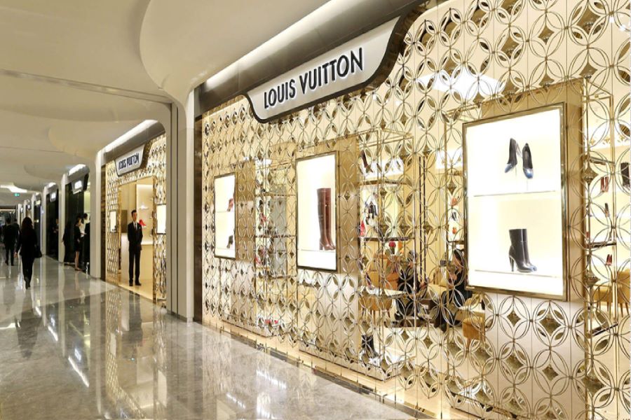 Marc Newson presenta Cabinet of Curiosities, la nueva creación de Louis  Vuitton