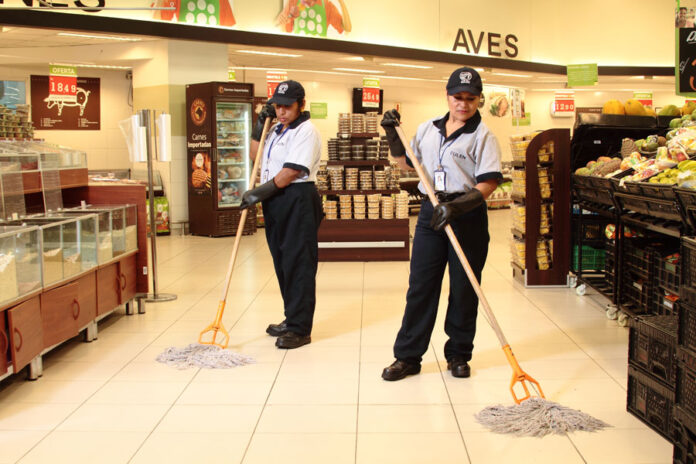 Agencia Personal mantenimiento centro comercial