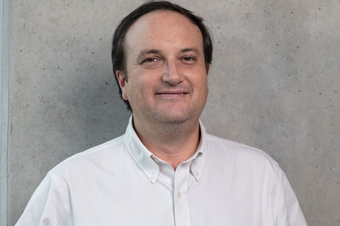 Jorge Araos, director de oficinas de JLL Chile